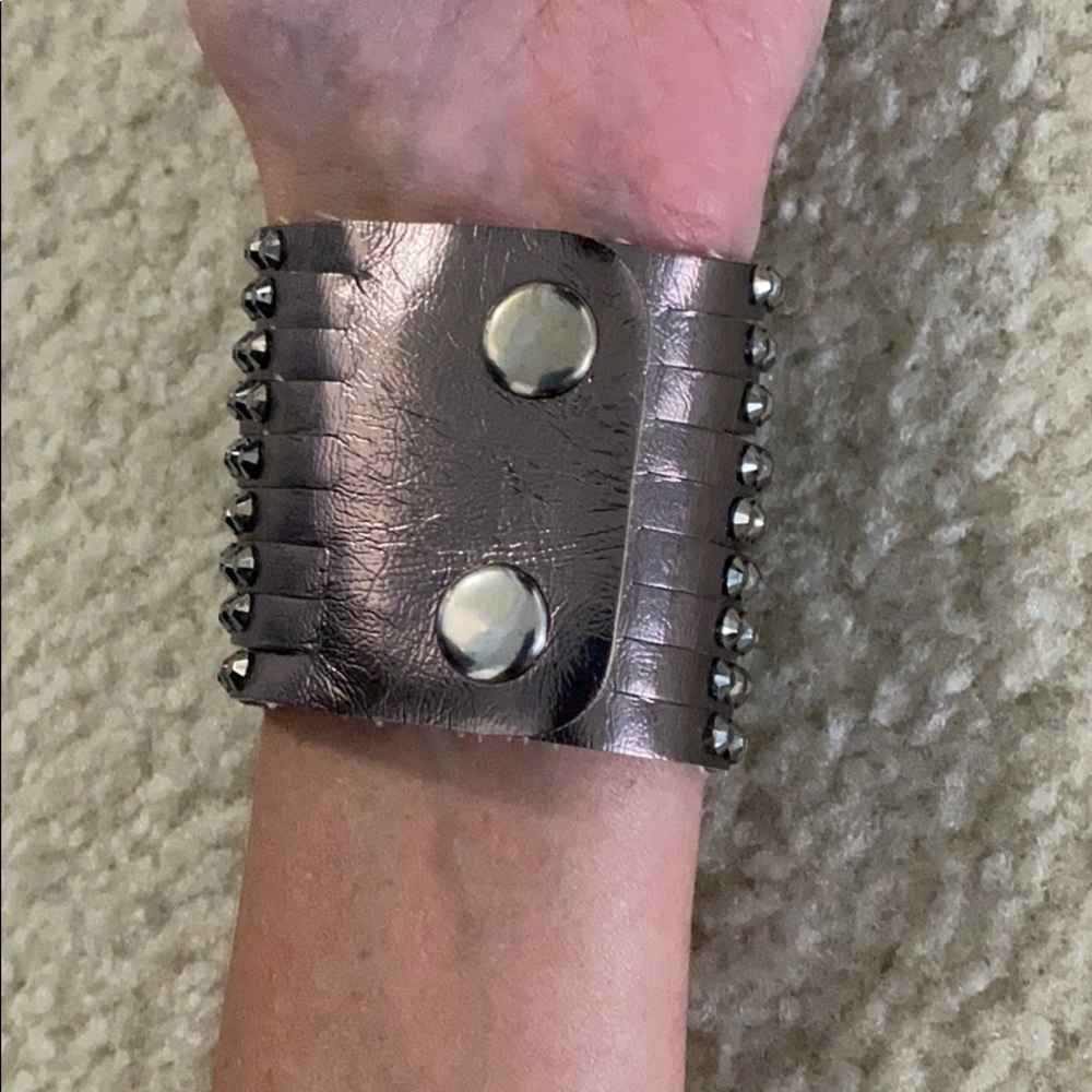 Sequence bracelet - Picture 2 of 4